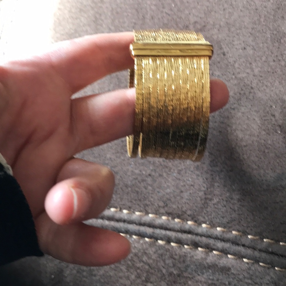 Bellazza gold over bracelets 7”